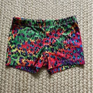 Danskin Now Dance/Gymnastics Shorts Size Small (6/6x)
